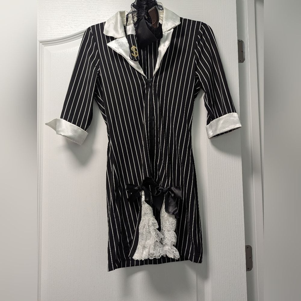 🥚3/30 Teen Charades "Gangster Moll" Dress